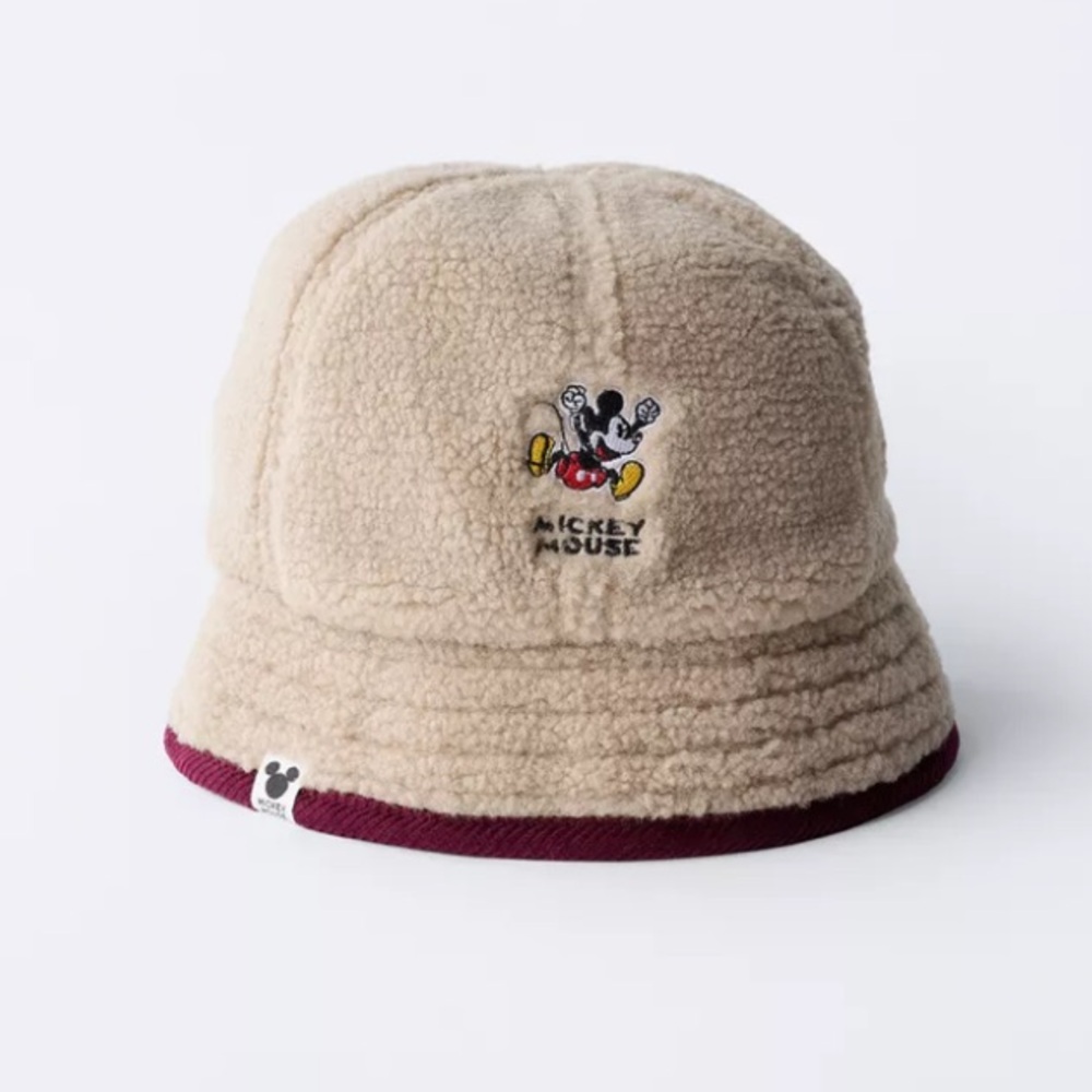 ZARA MICKEY MOUSE DISNEY EMBROIDERED FLEECE HAT